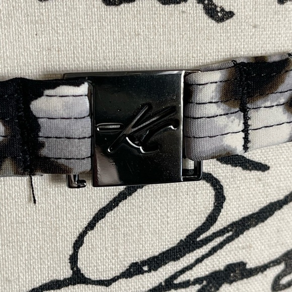 Kenneth Cole Black Shimmer Day Glow Push-up Bikini Sexy Modest Size Small - Picture 5 of 10